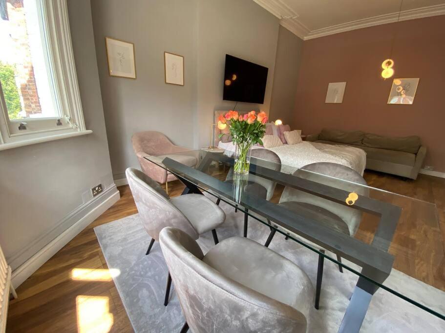 Studio For 3 Near Regents Park N5 Лондон Екстериор снимка
