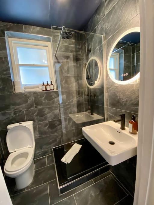 Studio For 3 Near Regents Park N5 Лондон Екстериор снимка