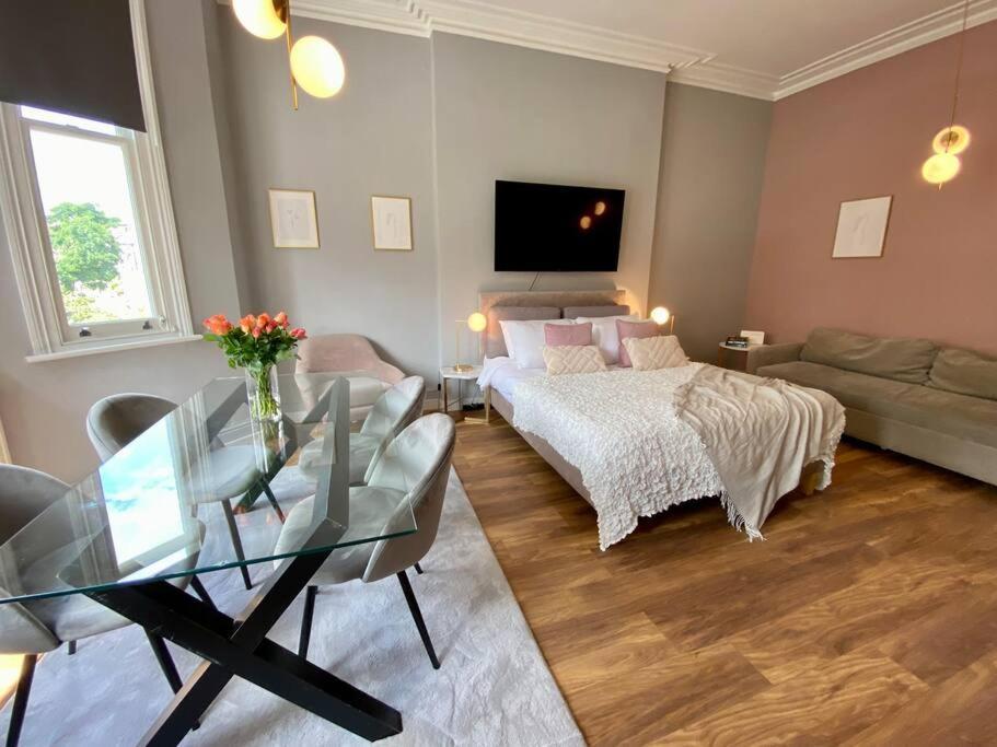 Studio For 3 Near Regents Park N5 Лондон Екстериор снимка